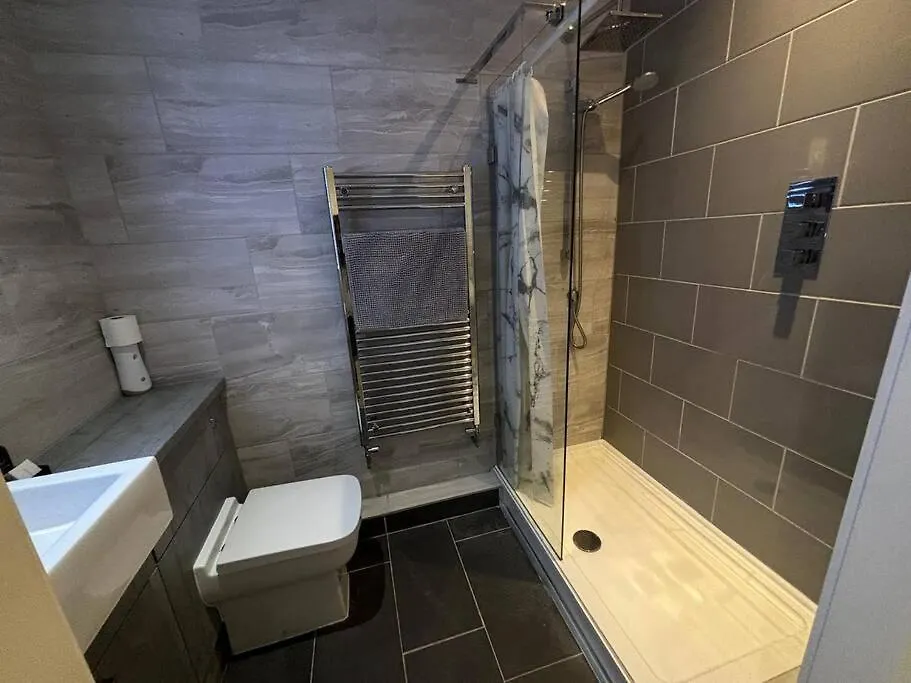 Modern 2Bed Flat - Ideal For Wind Turbine Cleethorpes
